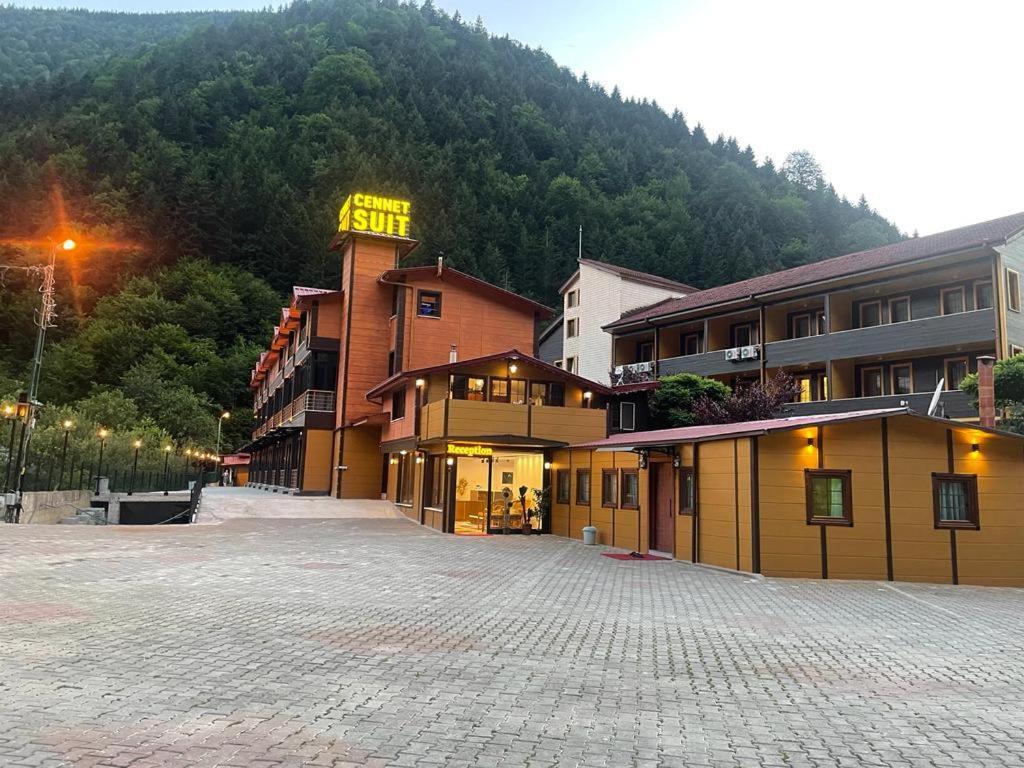 Cennet Suit Otel Uzungol Bagian luar foto
